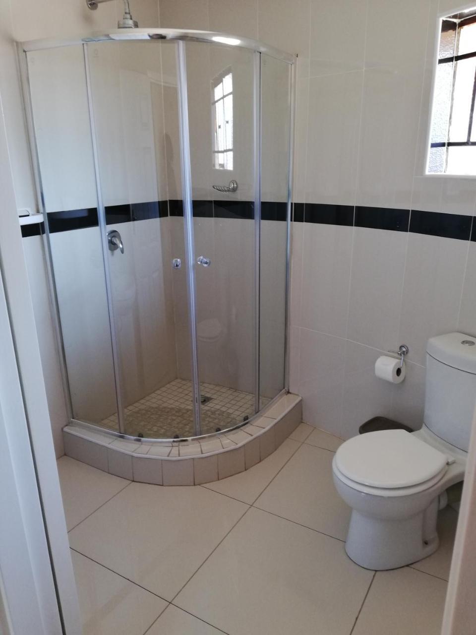 Nkanga Hotel Kasane Buitenkant foto